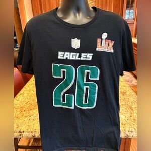 Philadelphia Eagles Barkley men’s super bowl t-shirt. Sharp black w/green number